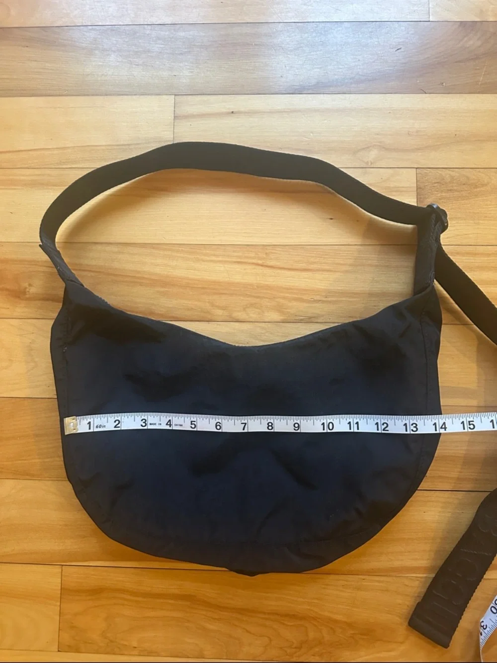 Baggu Medium Nylon Crescent Bag - Picture 10 of 14